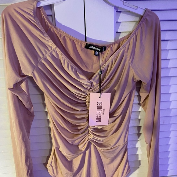 Missguided Tops - Missguided- Rose ruched body suit